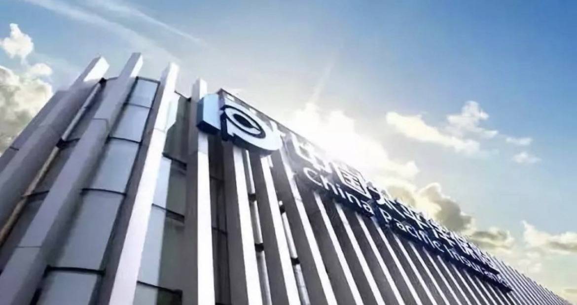 全国人大代表、中国太保战略研究中心(ESG办公室)主任周燕芳:建议大力推广商业健康险在公立医院一站式结算