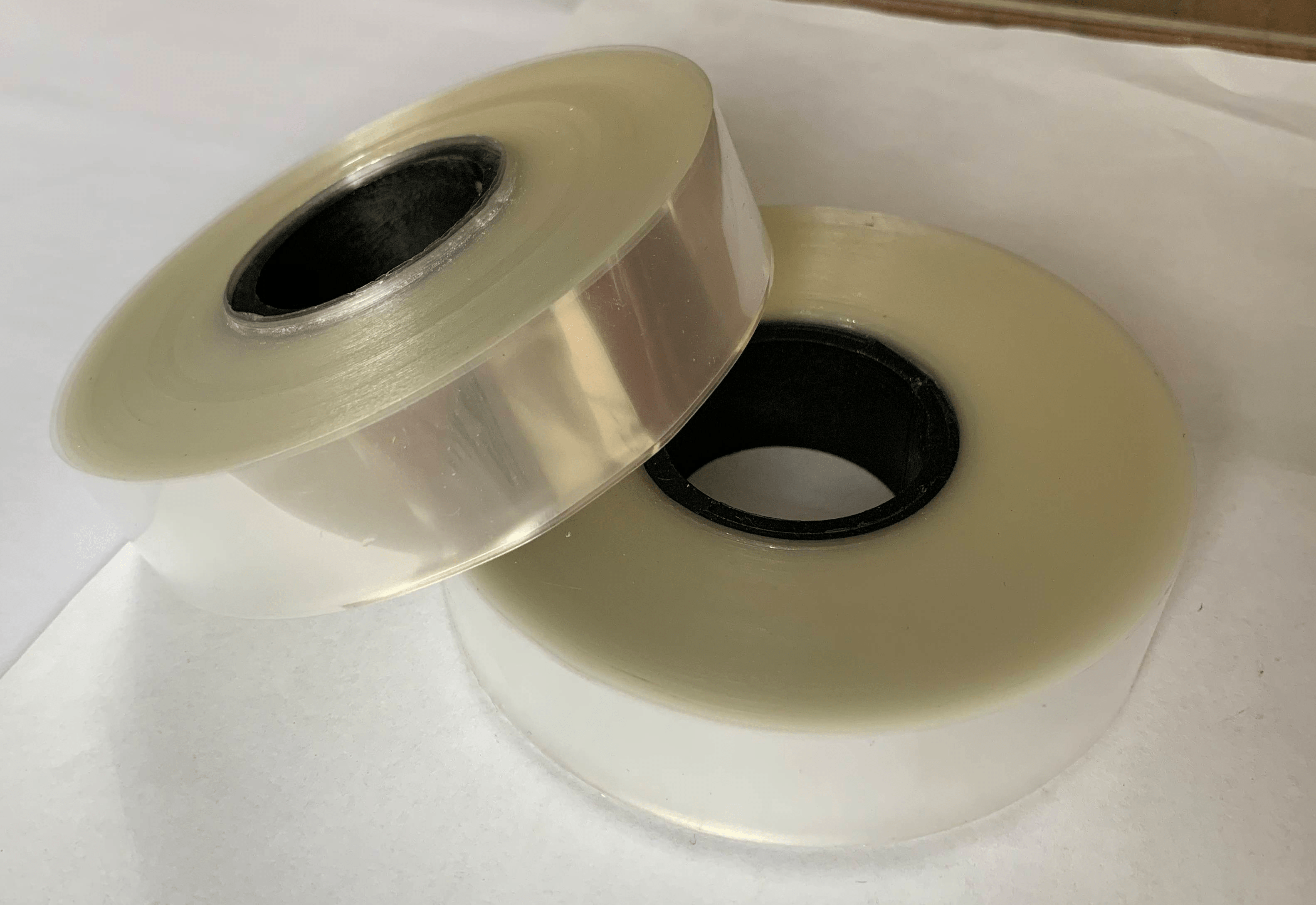 裕兴股份获得发明专利授权:“一种哑光聚酯薄膜及其制备方法”