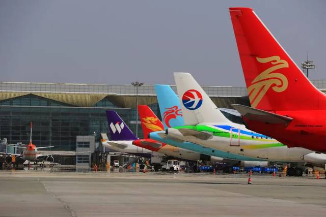 深圳机场(000089.SZ):4月实际旅客吞吐量532.02万人次 同比增长23.50%