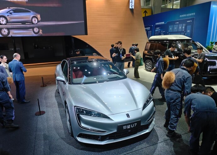 比亚迪获得实用新型专利授权:“尾翼、尾翼总成及车辆”