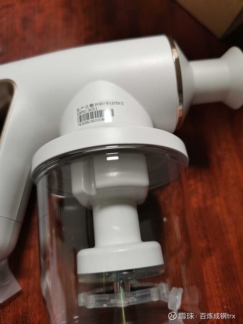 格力电器获得发明专利授权:“一种消毒液制造机”