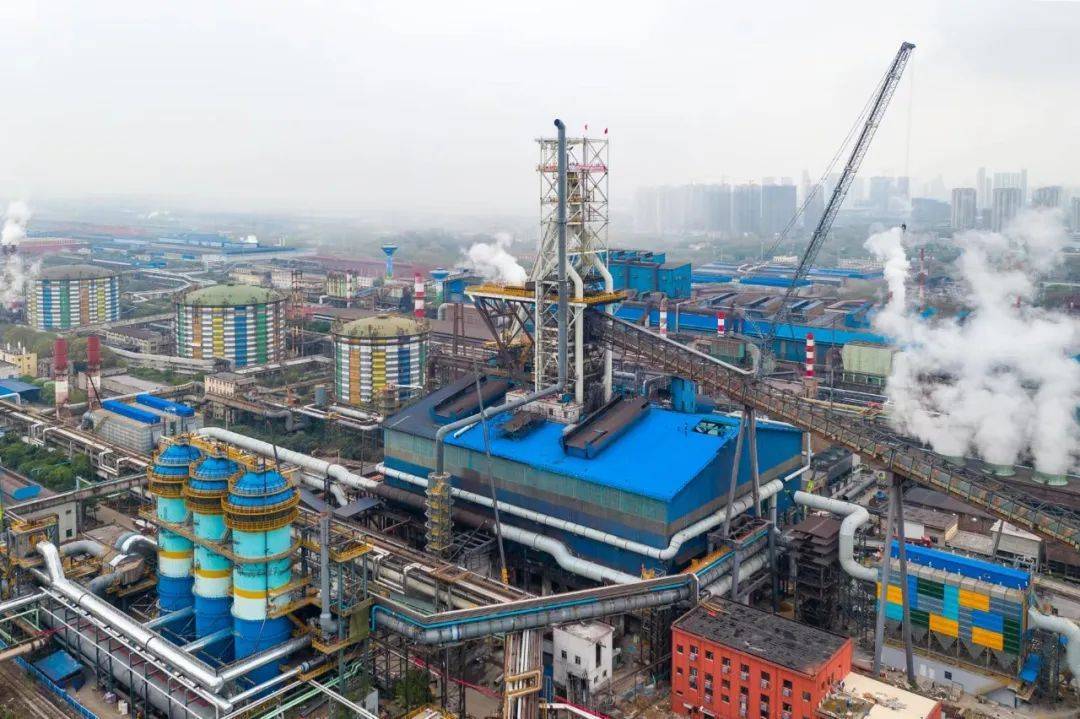 酒钢宏兴获得实用新型专利授权:“一种高炉开口机凿岩机花键轴套快速拆卸工具”