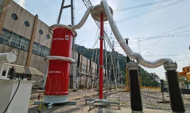 国缆检测获得发明专利授权:“一种电缆加热用穿心变压器辅助开启装置及电缆安放方法”