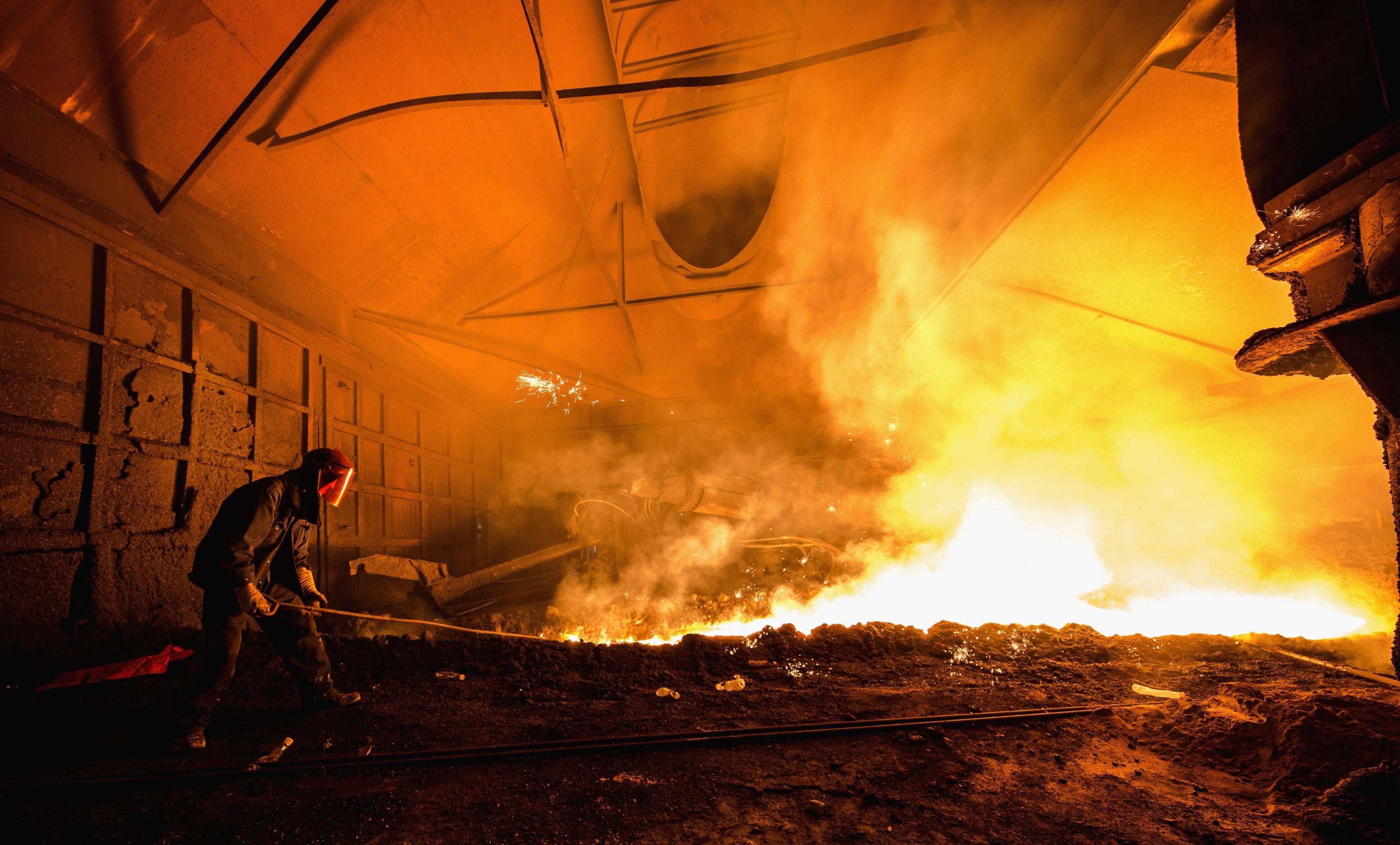 重庆钢铁：公司制定有环保工作计划和方案在合规排放值范围内制定排放目标