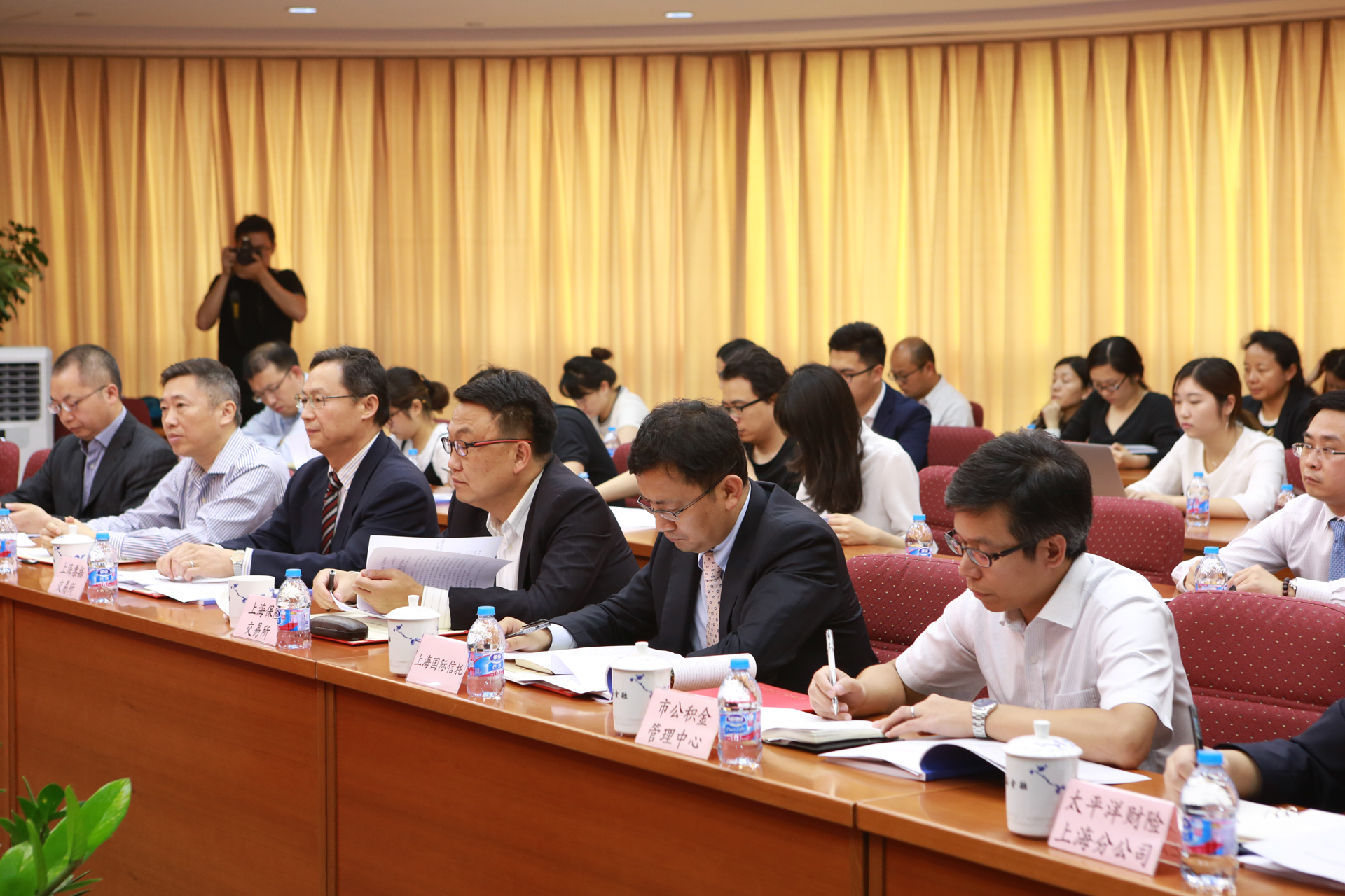 天津金融监管局发布《关于规范金融租赁公司车辆零售租赁业务的通知》