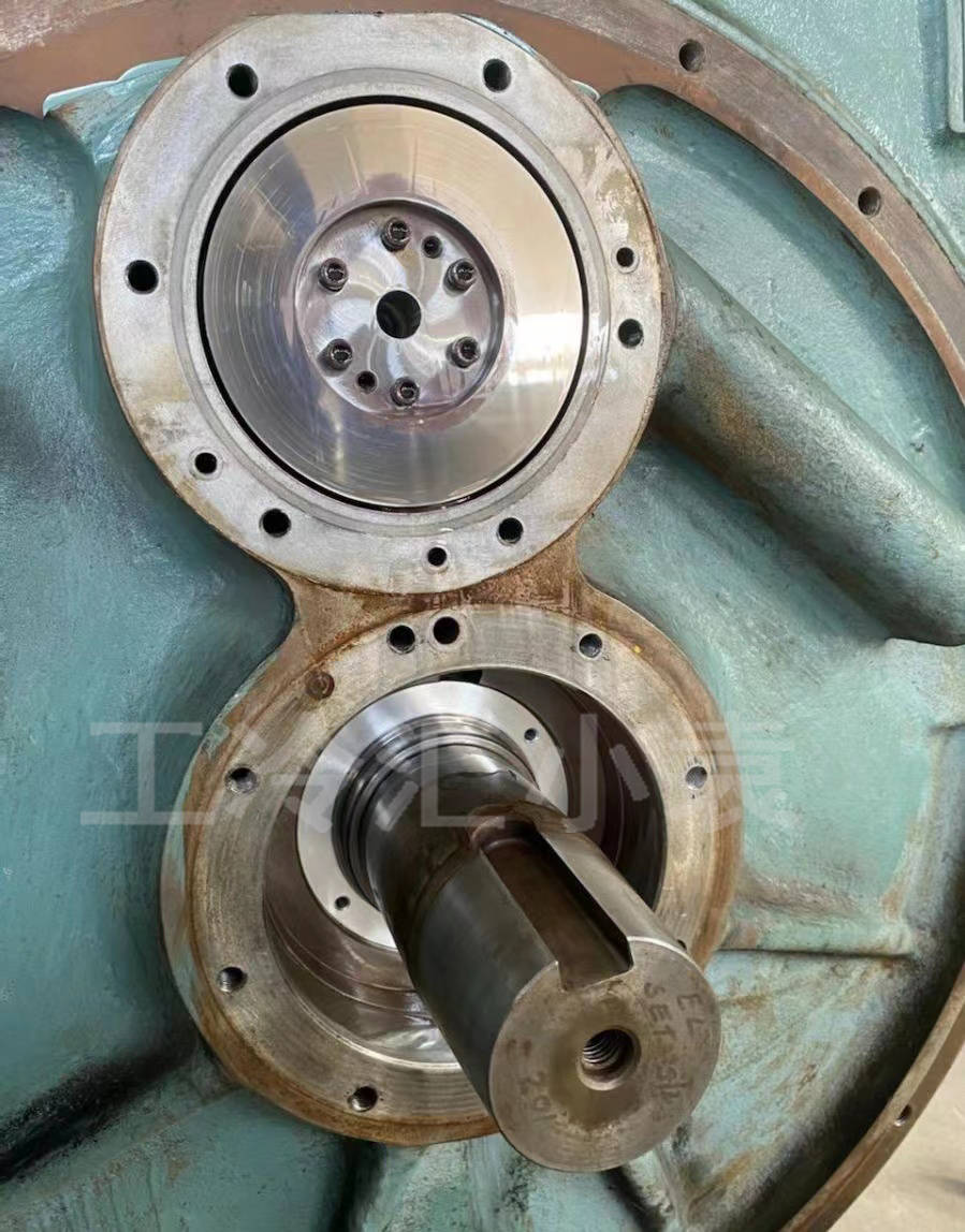 鑫磊股份获得发明专利授权:“一种涡旋式压缩机及其油气粗分离装置和油气分离装置”