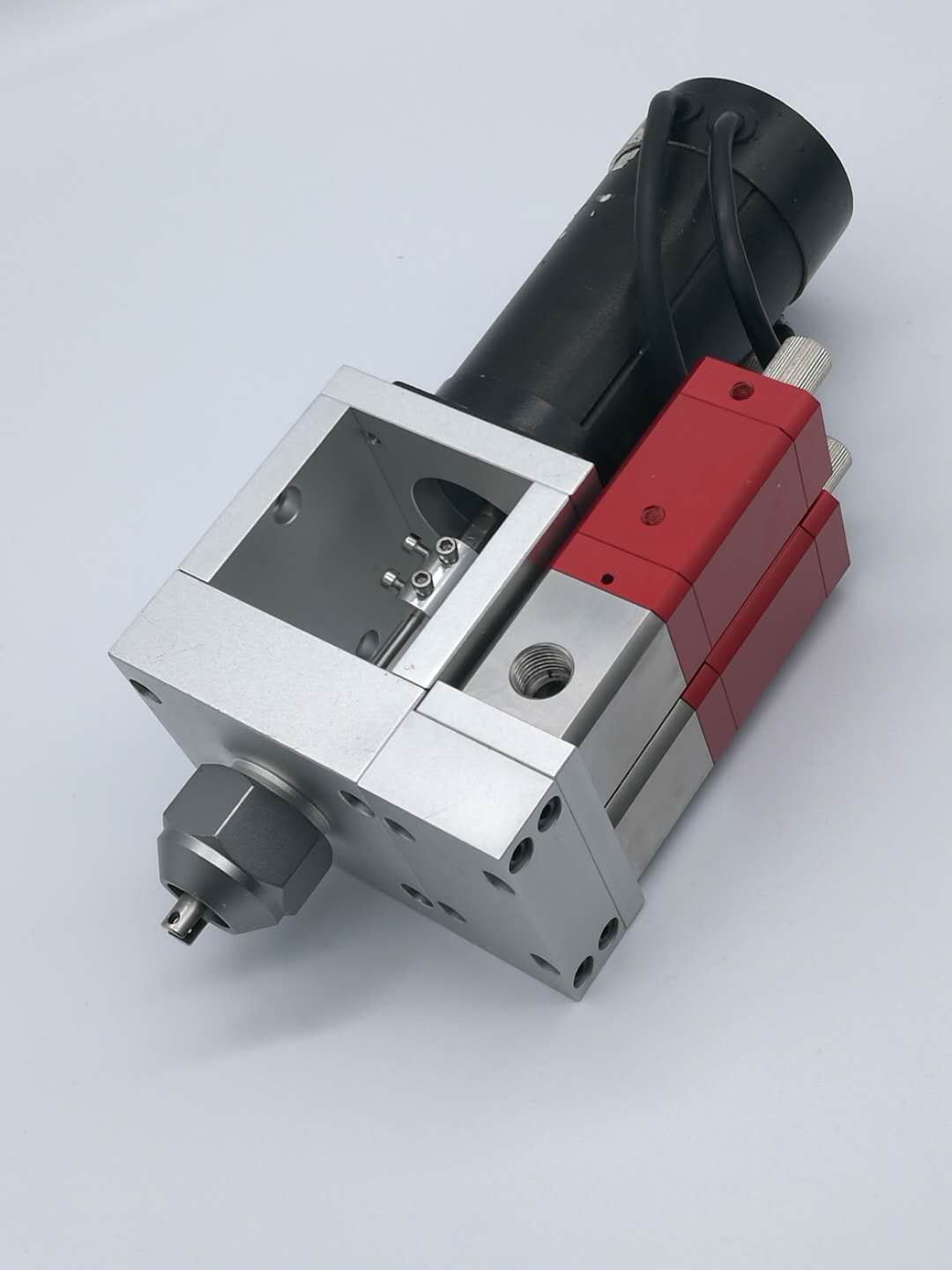 科瑞技术获得发明专利授权：“一种试剂瓶灌封设备”