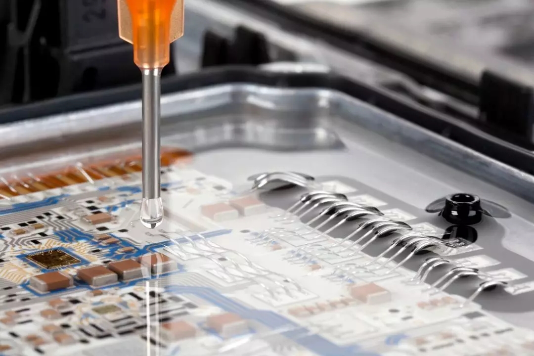 新型胶粘剂实现可见光固化、微波拆解