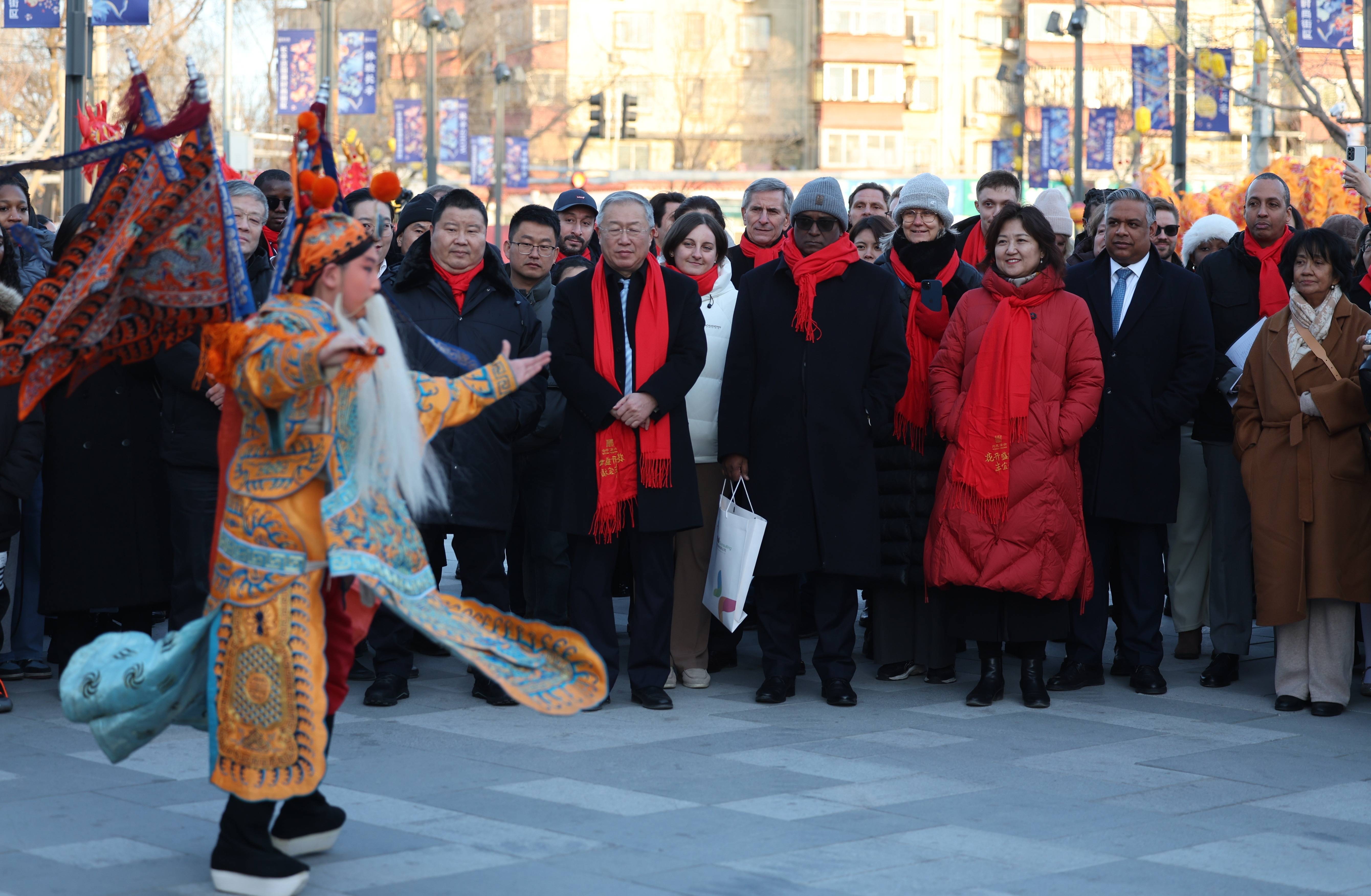 共赏紫禁风华 共话文明互鉴——“2025使节进故宫”活动举办