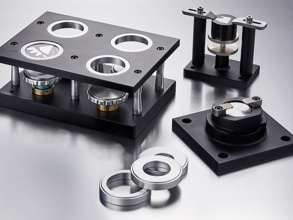 三钢闽光获得实用新型专利授权：“一种小规格硬度试样辅助装置”