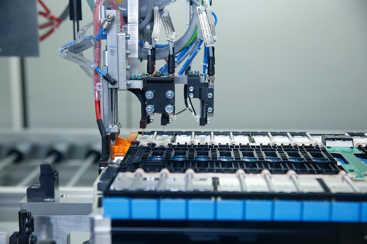 中钢天源：公司部分产品应用于固态电池正极材料