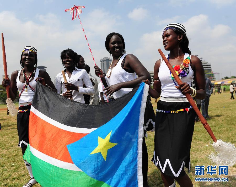 苏丹新任总理宣布重组政府