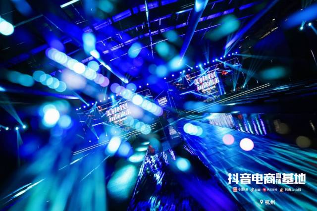 中集集团：构建“4+N”新赛道格局