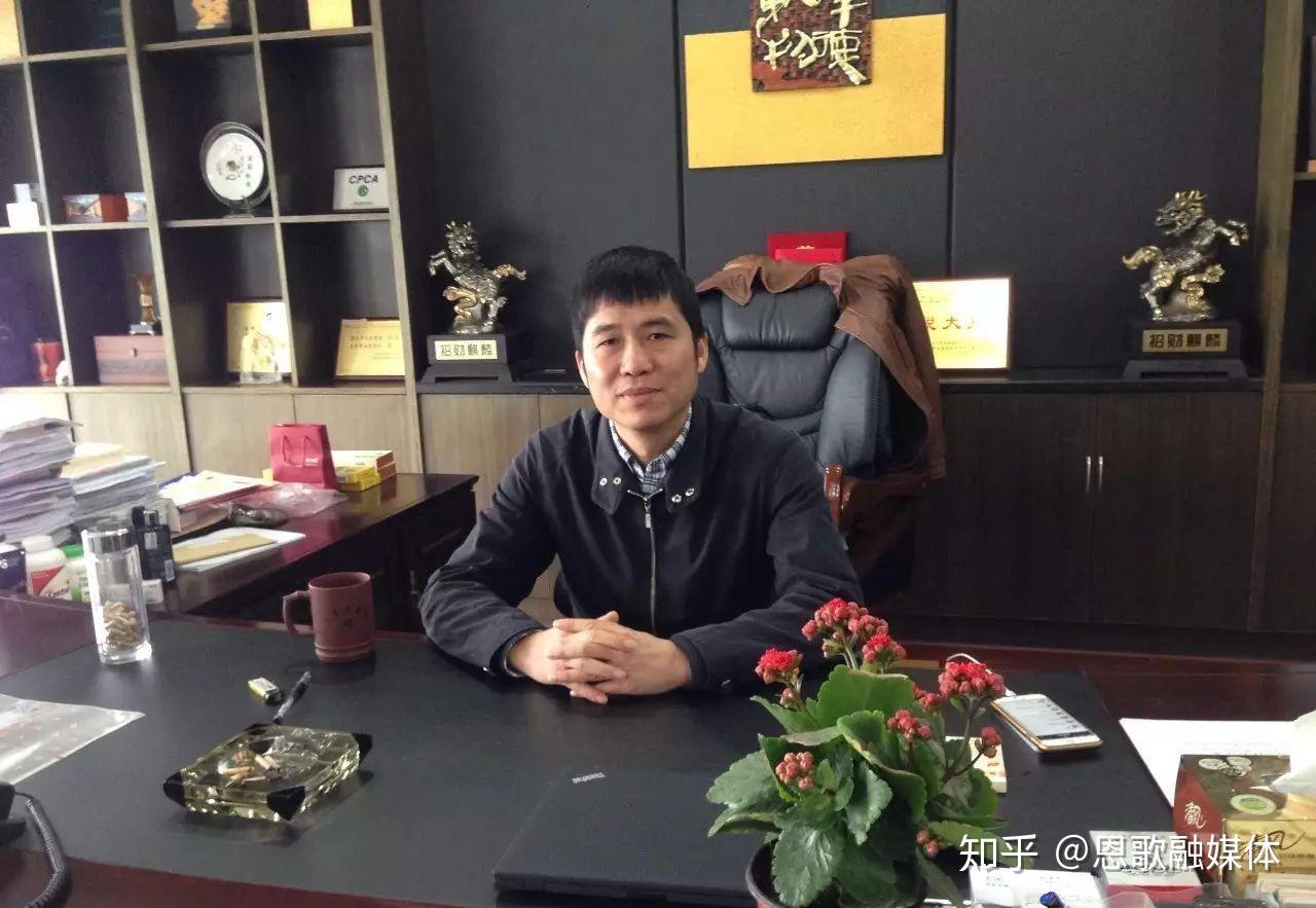 爱慕股份：张荣明先生是北京美山子科技发展中心（有限合伙）的合伙人