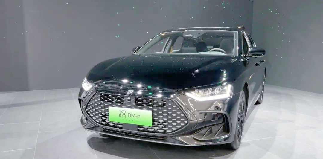 比亚迪获得实用新型专利授权：“水陆两用驱动装置、车胎组件和车辆”