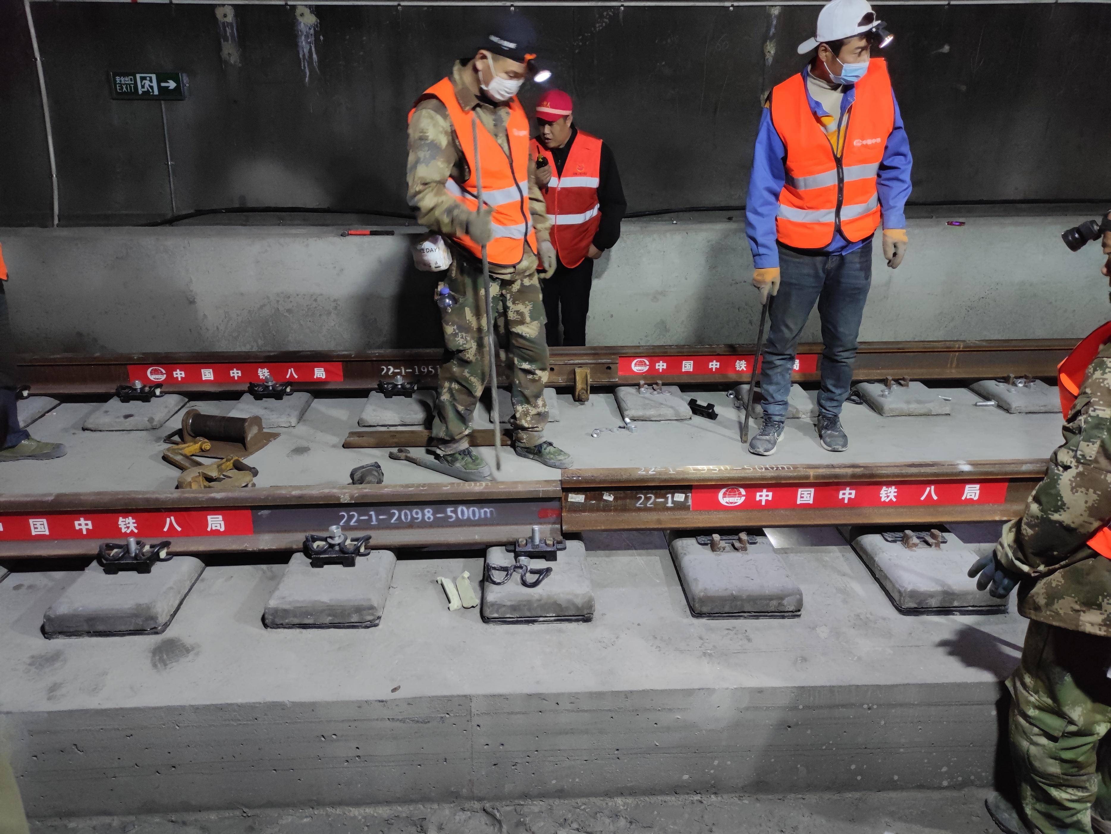 鞍钢股份获得发明专利授权：“一种钢轨轨底涡流检测系统及方法”