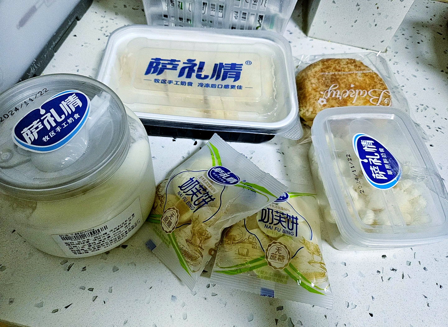 上海艾录：涉及奶制品包装产品业务矩阵