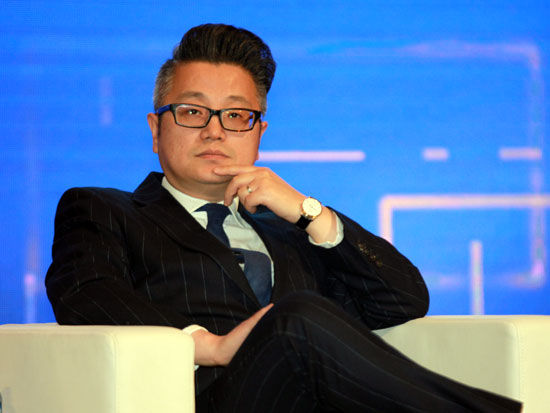 公募基金破浪前行 2024“E”军突起展新颜