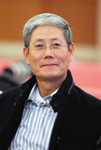 华润信托董事长刘小腊辞职 胡昊将代理董事长职务