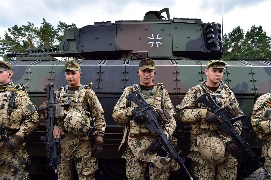 恒辉安防：公司产品在国防军工和军队领域有广泛应用