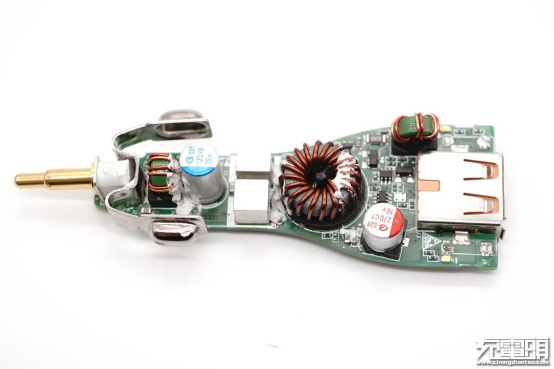 英伟达的新烦恼：选哪种“超级充电器”？