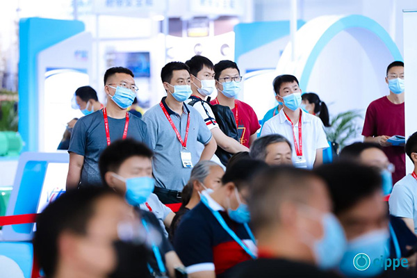 中国石油获得发明专利授权：“一种基于分形理论的古沟槽预测方法及系统”