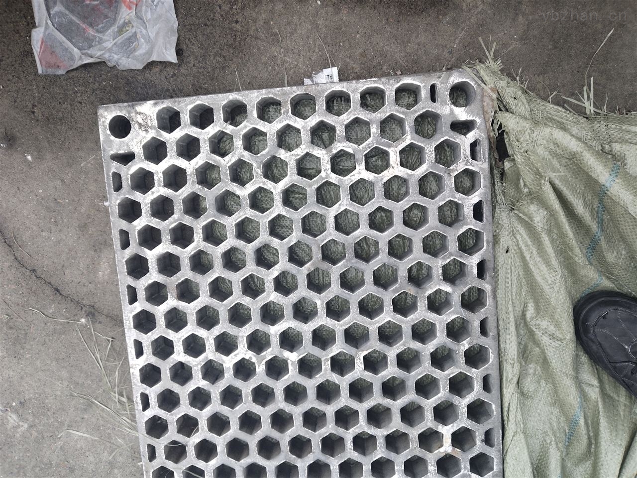 中材国际获得发明专利授权：“一种基于聚类算法的篦冷机设备参数优化方法”