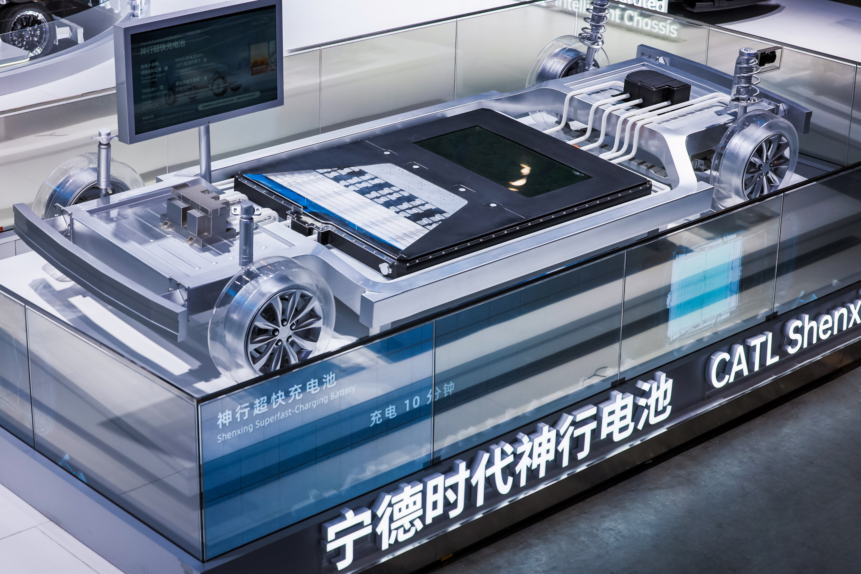 宁德时代获得实用新型专利授权：“圆柱电池单体、电池装置及用电装置”