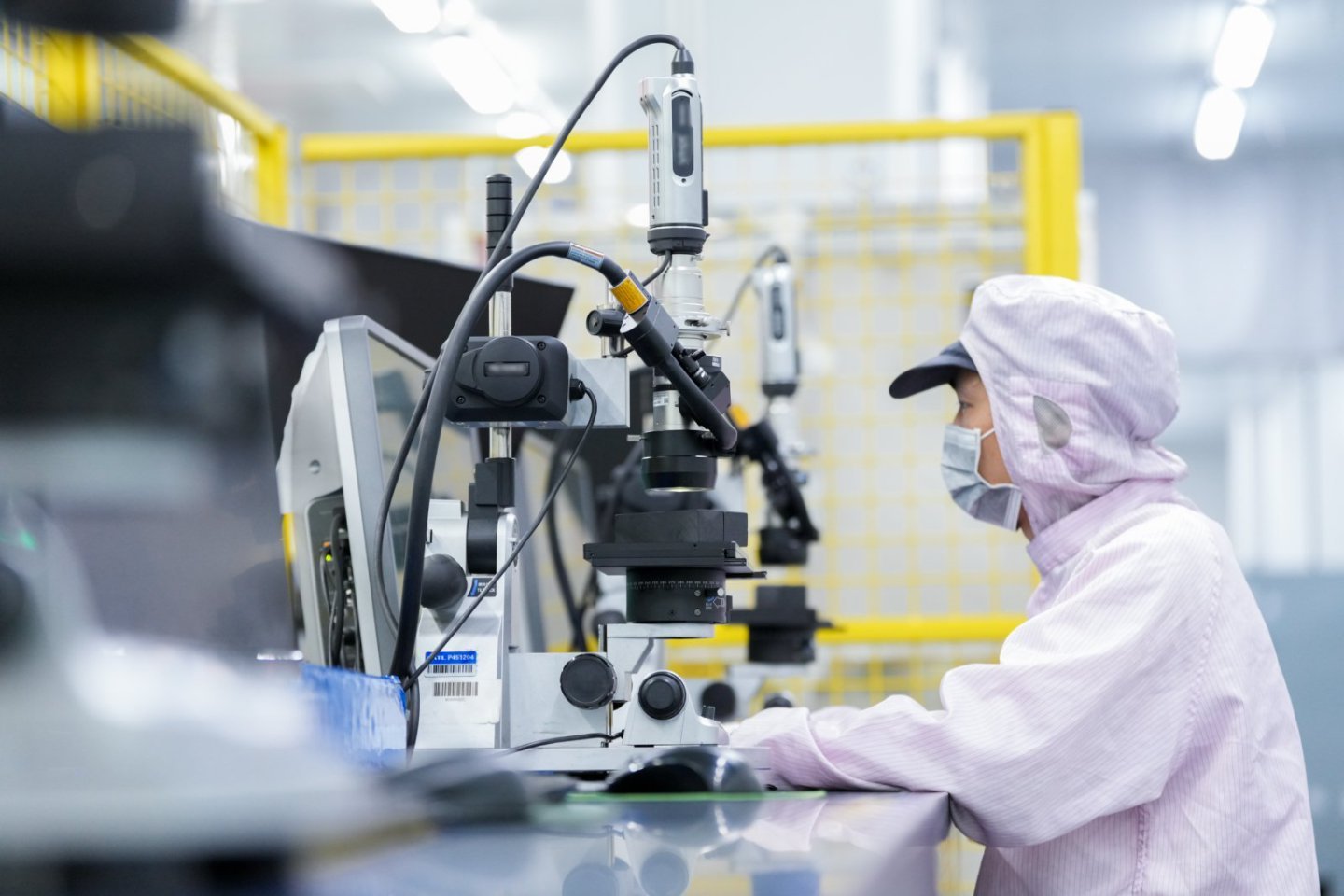 宁德时代获得实用新型专利授权：“圆柱电池单体、电池装置及用电装置”