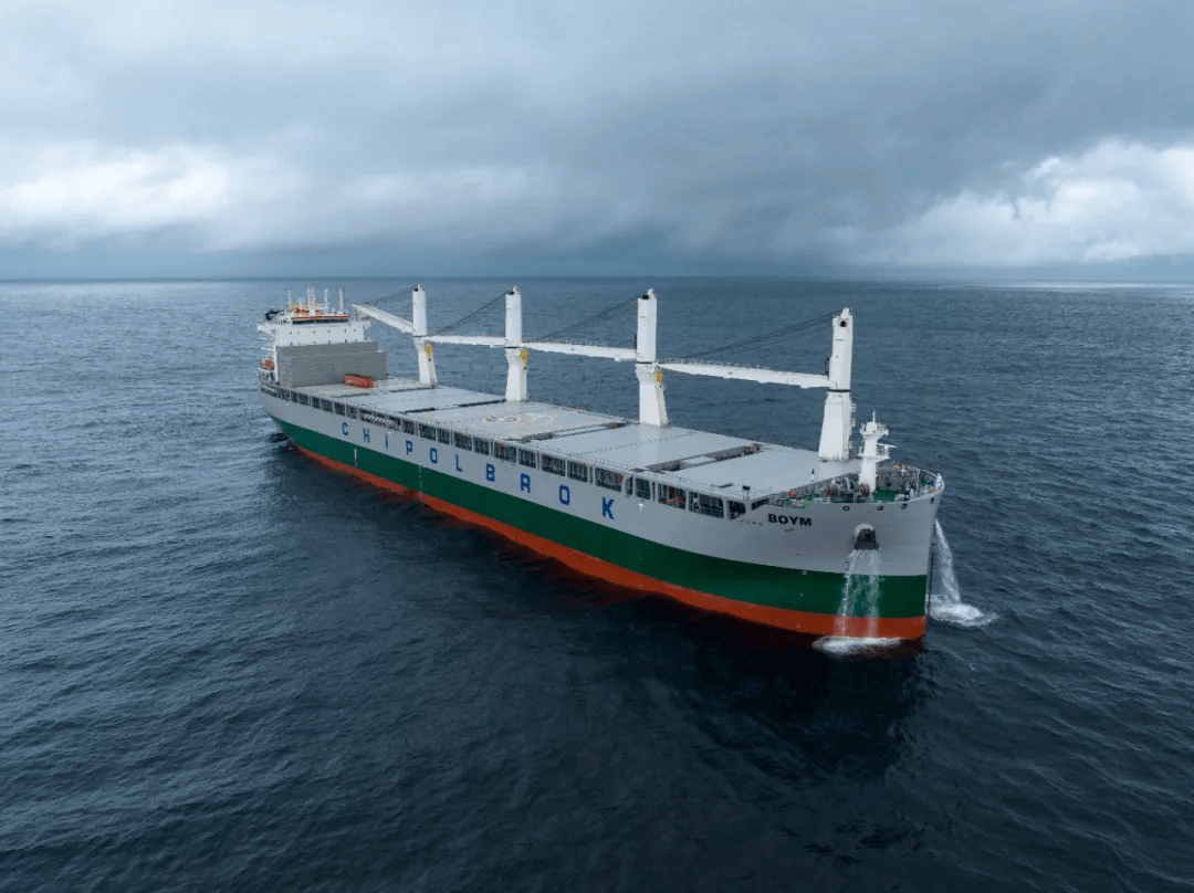 润邦股份：与中远海运特运合作不涉及船舶建造业务