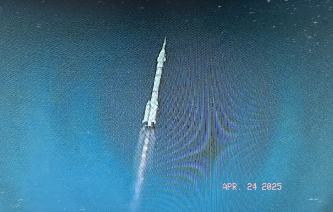 神舟二十一号丨中国航天太空“全家福”上新