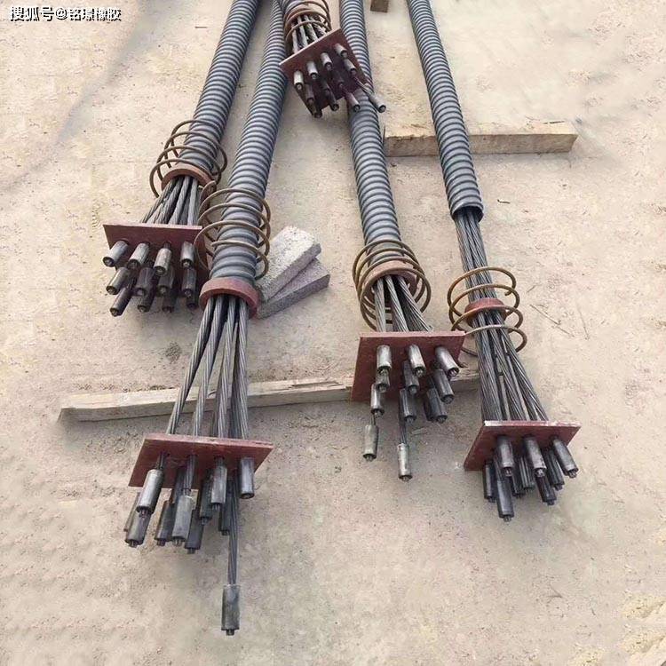 ST逸飞获得实用新型专利授权：“一种挤压夹具”