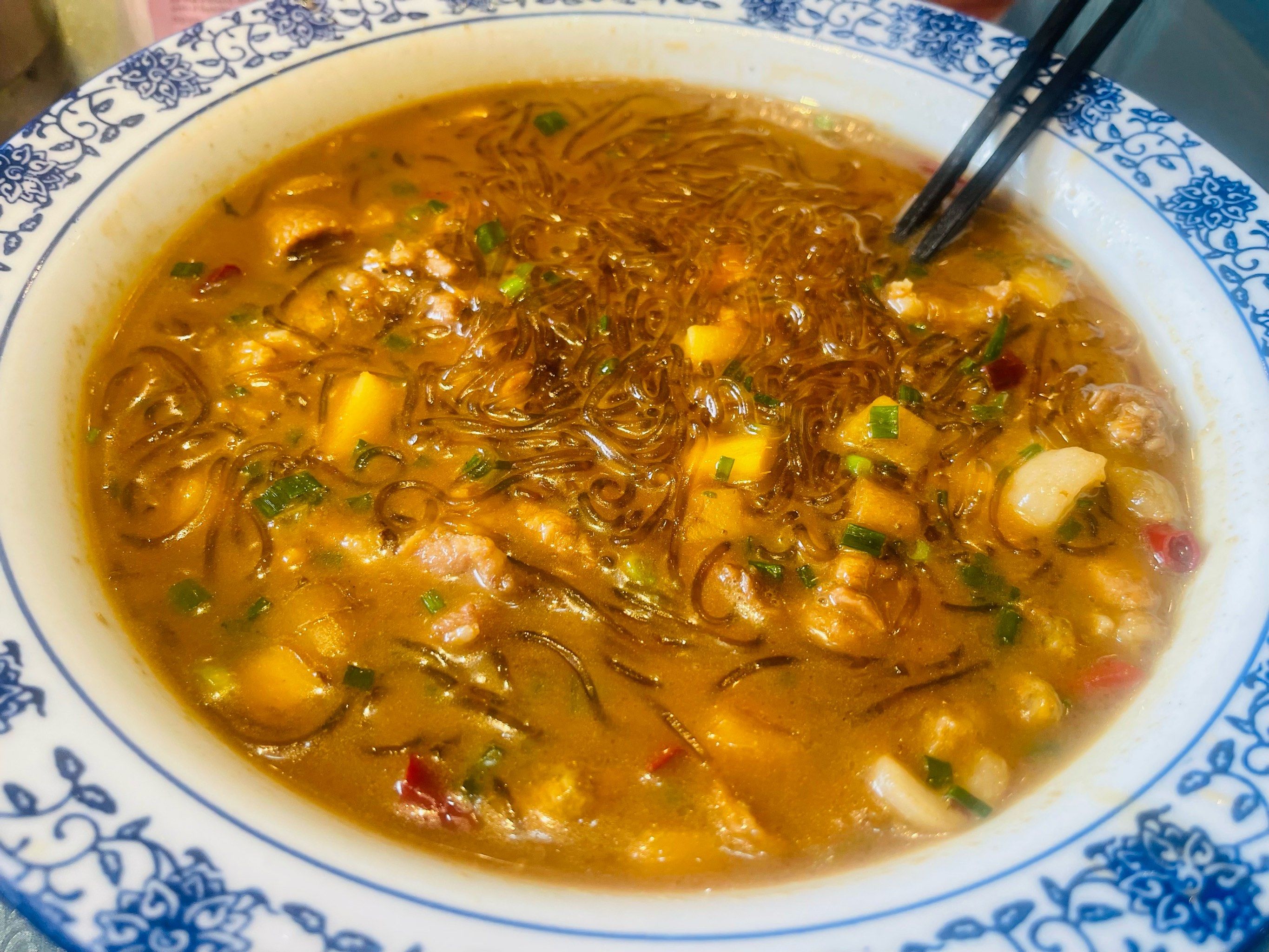 开渔季海鲜市场活力足 现存渔业相关企业超84.5万家