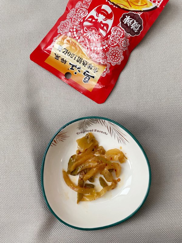 纸巾“微辣”？江西辣梗出圈 调味料相关企业现存39.7万家