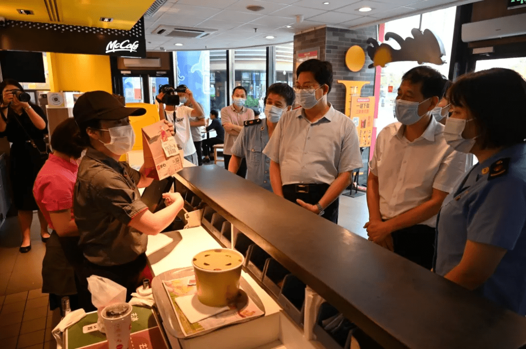 万科拟召开持有人会议协商20亿元中期票据展期事宜