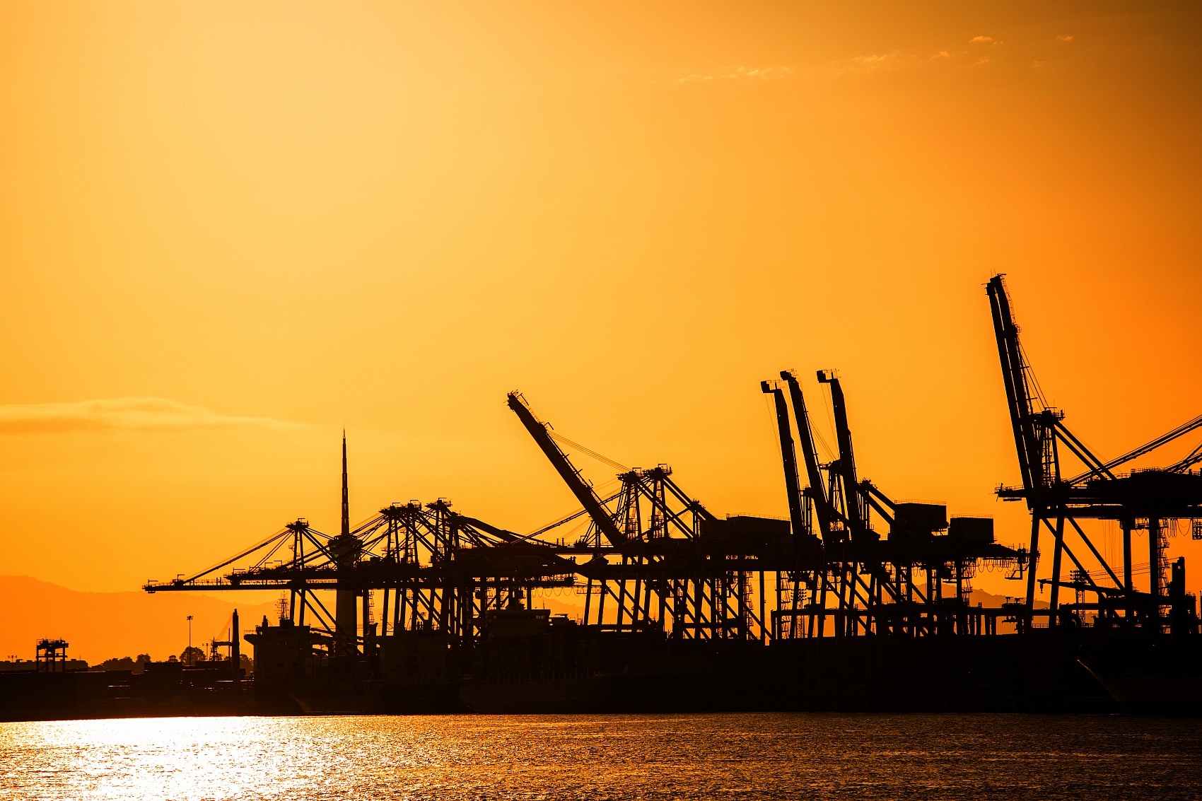 香港按揭证券公司发行创纪录的253亿港元公募基准债券