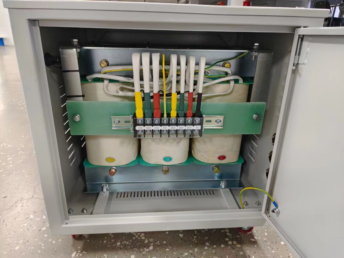 京泉华：MFT变压器为定制化产品