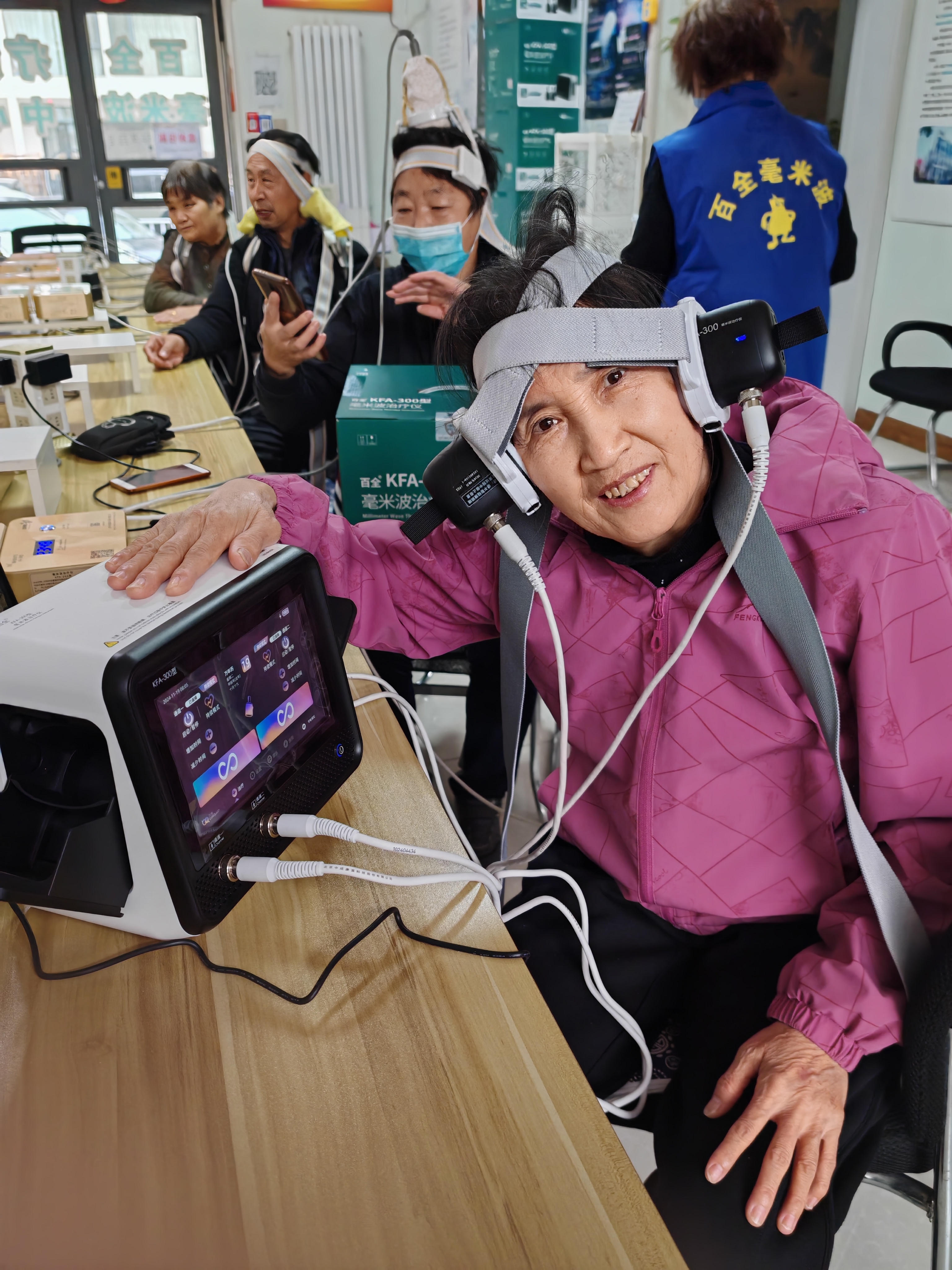 融捷健康：人机交互功能在远外红理疗房初步实现