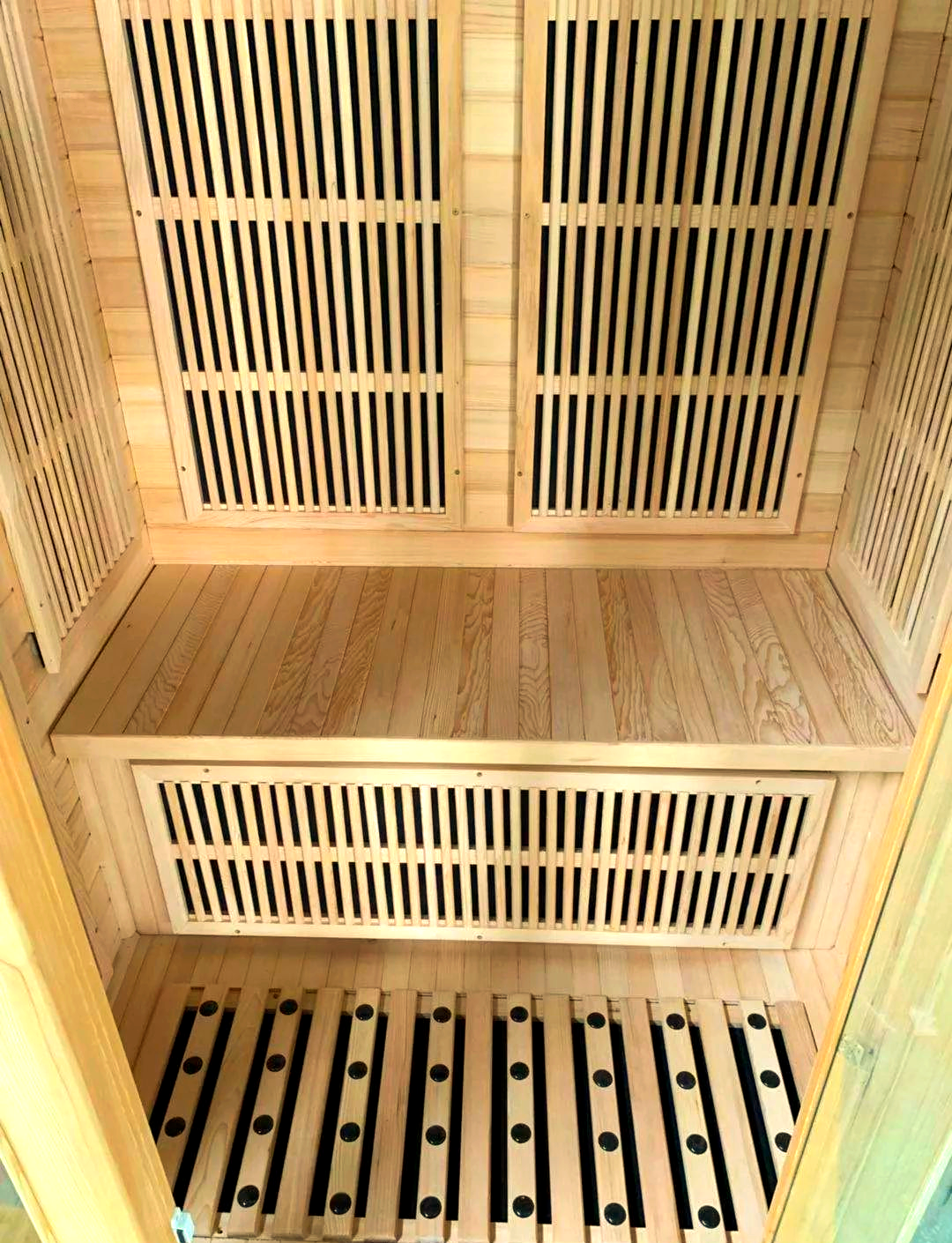 融捷健康：人机交互功能在远外红理疗房初步实现