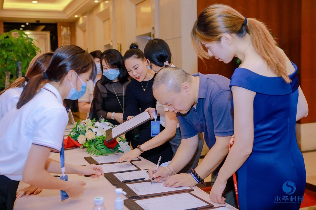 新广益“带病”冲刺创业板：实控人套现2亿，供应商竟是空壳公司？