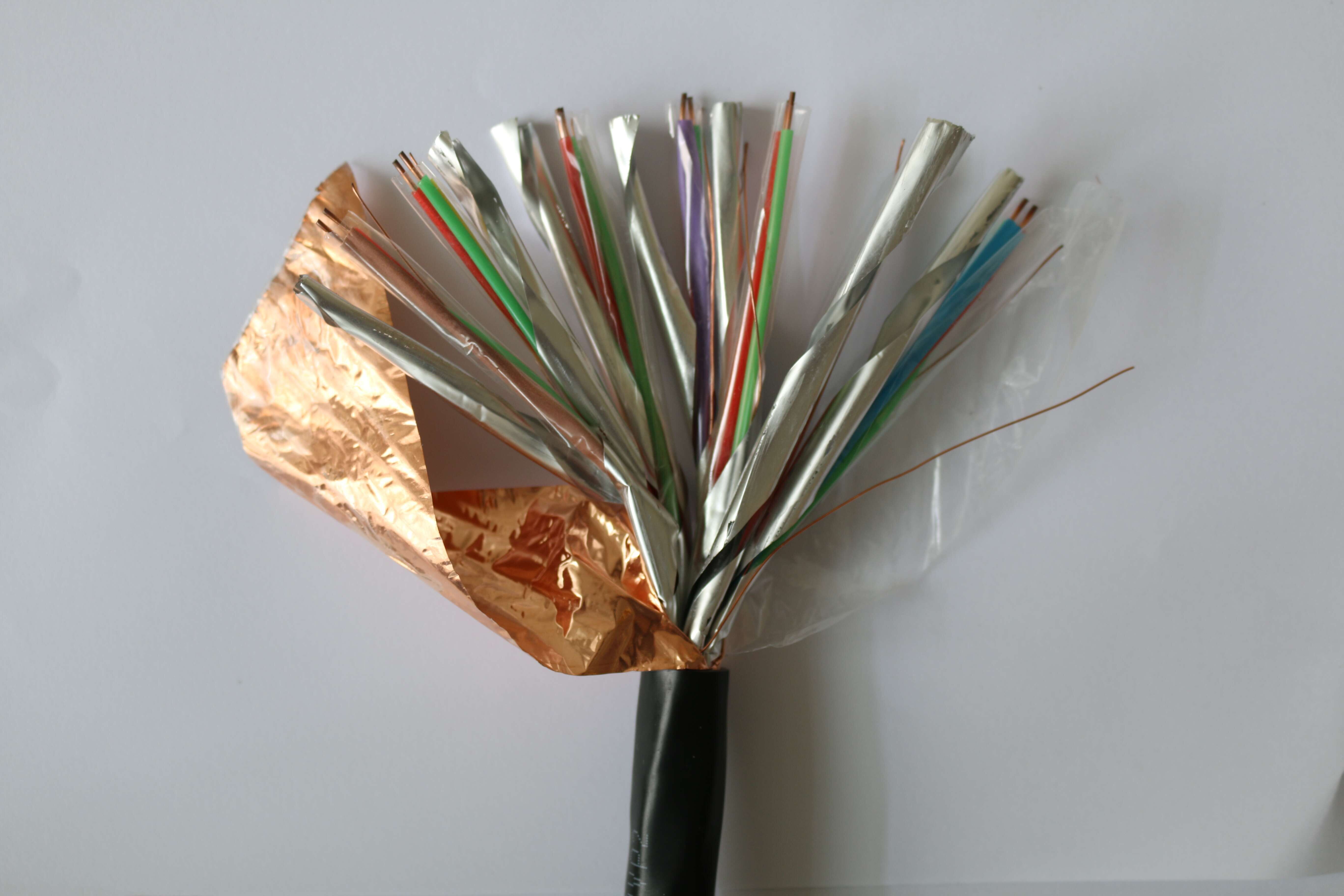 宝胜股份(600973.SH)：拟终止“年产20万吨特种高分子电缆材料项目”