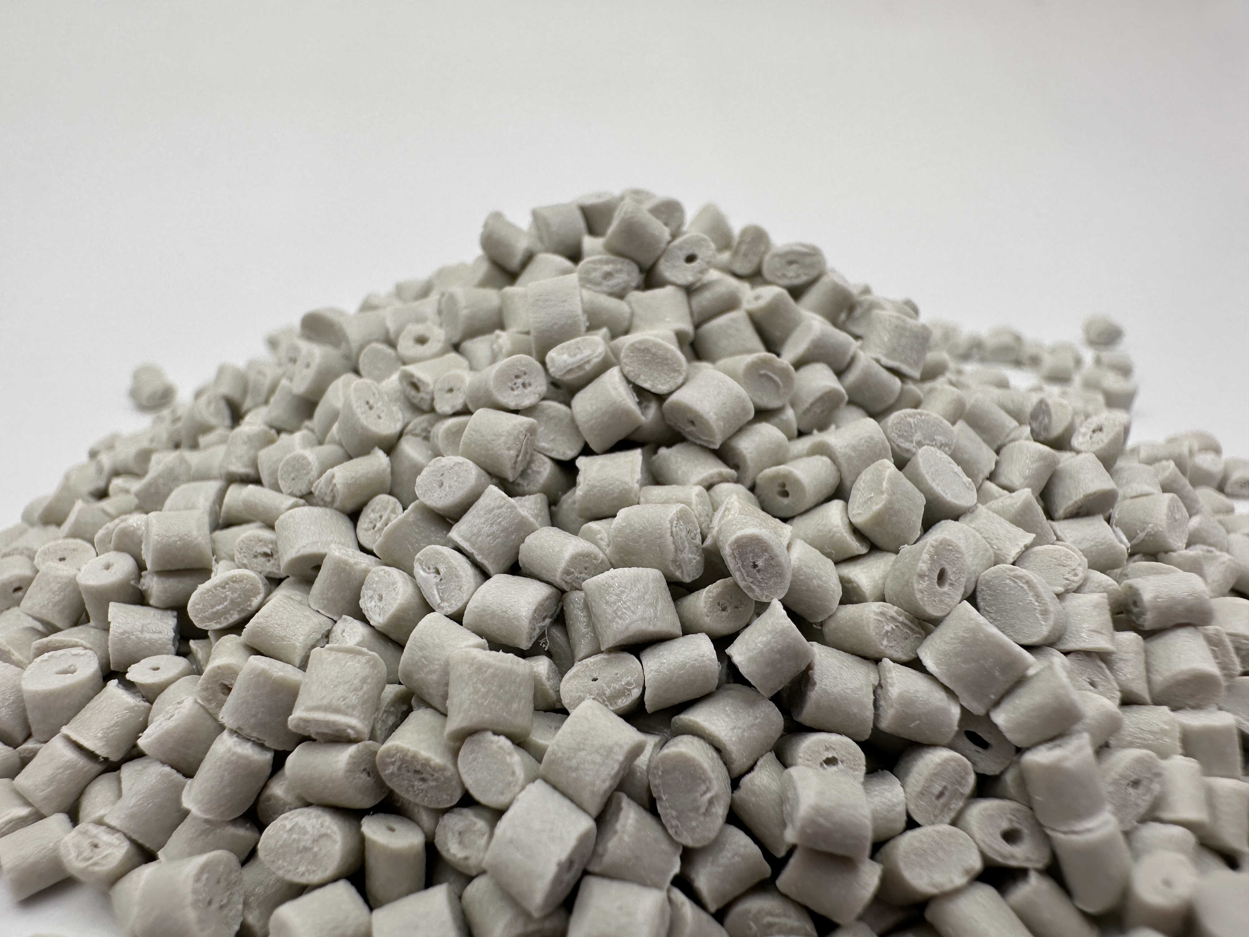 海泰科：公司改性塑料产品暂无航天领域的应用