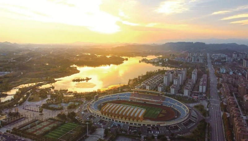 中国再保上半年归母净利润同比增长9% 把握功能定位、服务国家大局、践行使命担当实现高质量发展新突破 　　