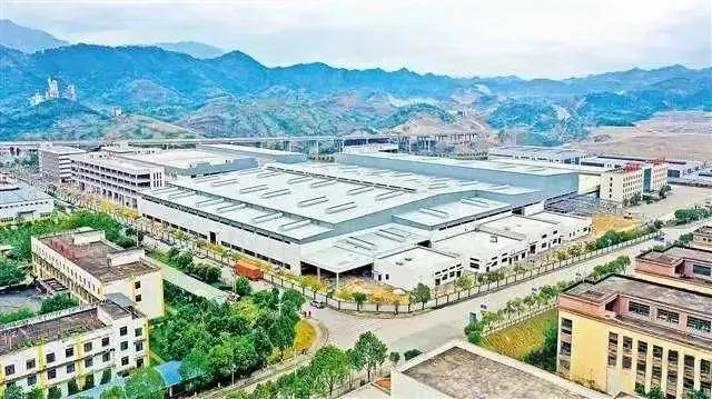 宝武镁业：12月22日高管吴剑飞减持股份合计6万股