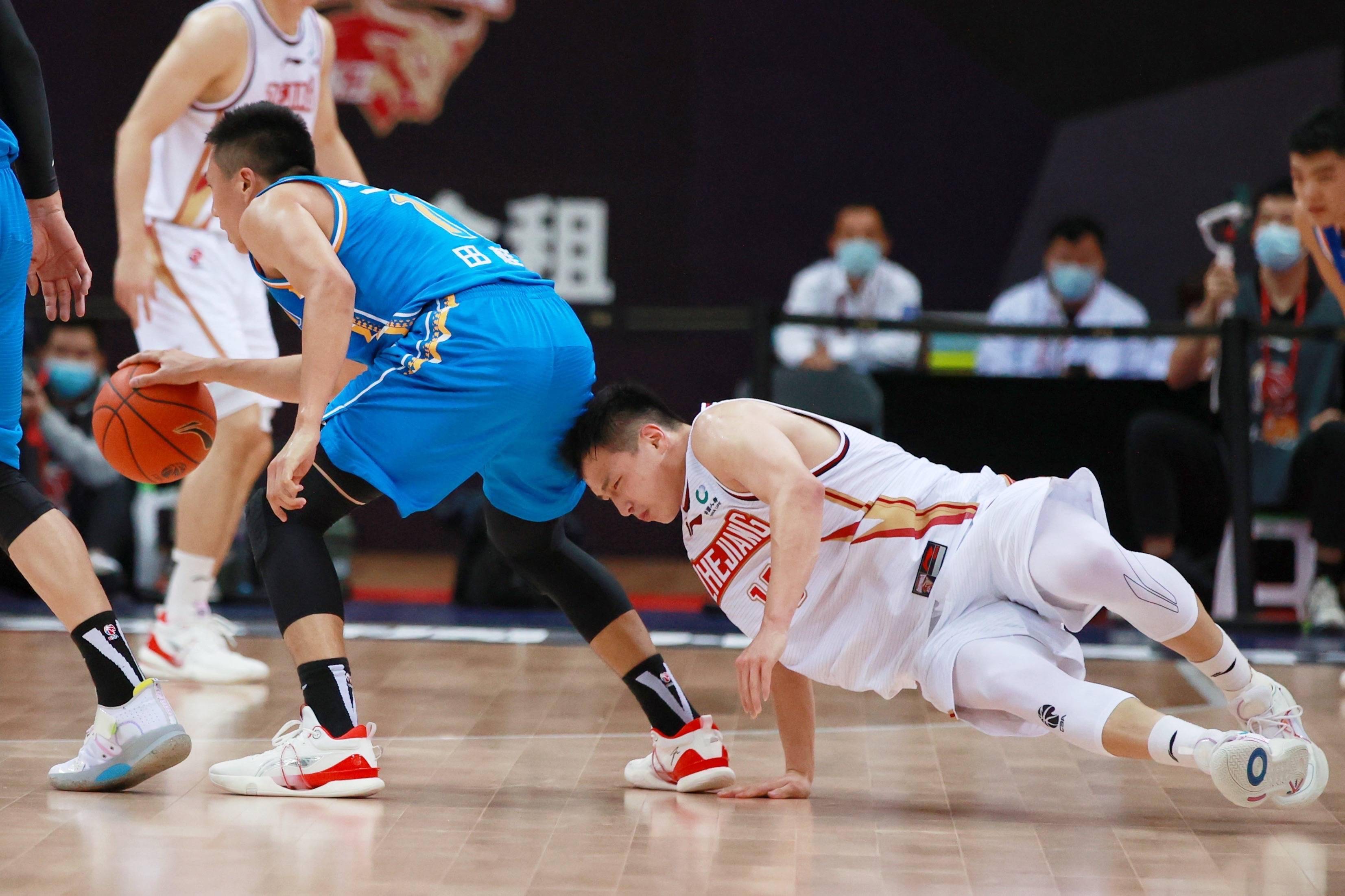 浙商银行：已完成与浙银金租增资认购协议签署 认购价款为9.94亿元