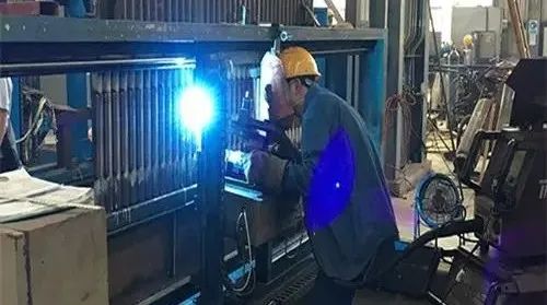 博盈特焊：李海生股份拟解除限售时间为2027年1月24日