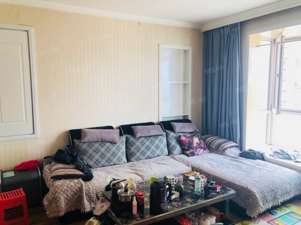 我爱我家：截至2025年12月20日股东总户数为78,922户