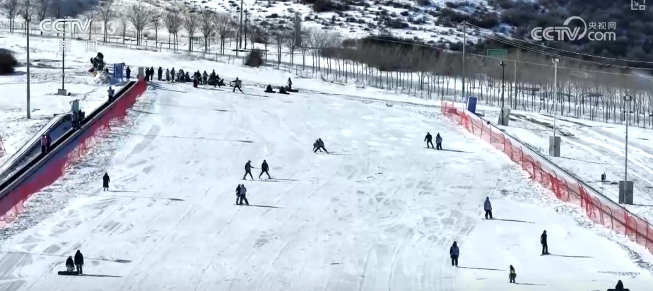 新冰雪季开启,现存冰雪运动相关企业超1.4万家