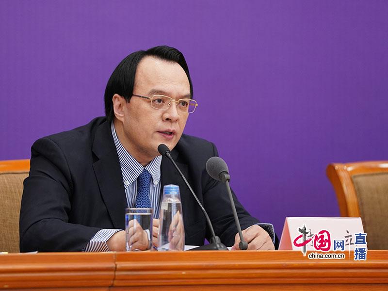 甘肃银行:委任石海龙为执行董事、行长