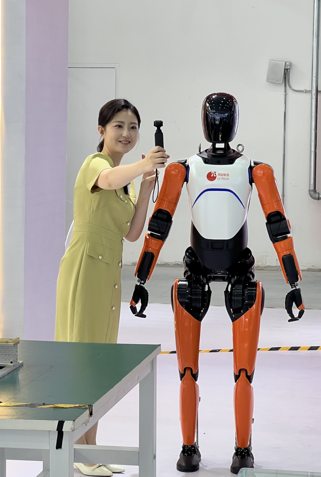 具身智能产业发展新机遇！深上协搭台，“政产学研投”百人代表共话未来